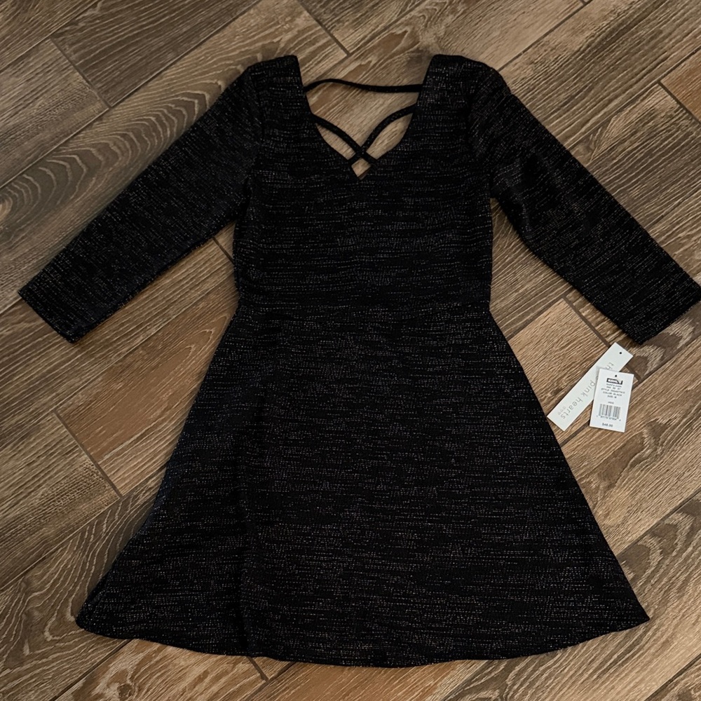 Three Pink Hearts Black 3/4 Sleeve Mini Dress - Medium
